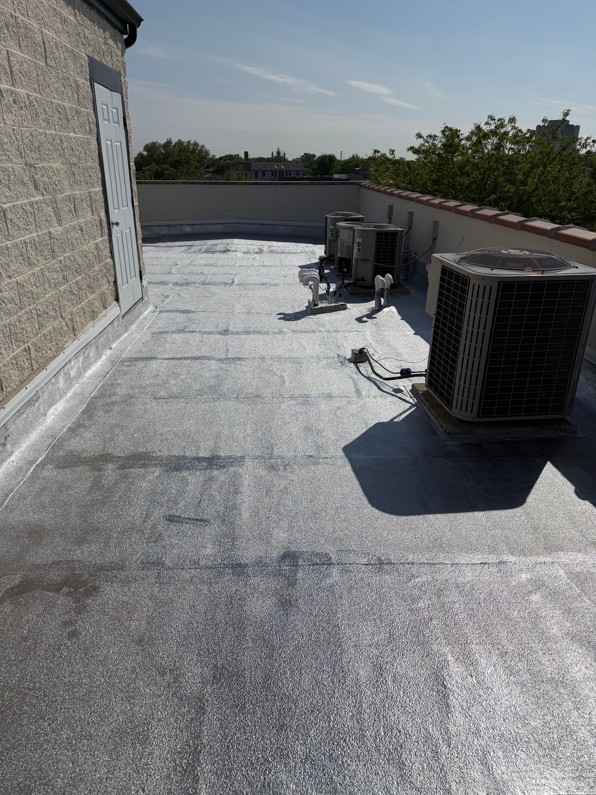 Flat Roof Repair and Aluminum Coating Done Right image