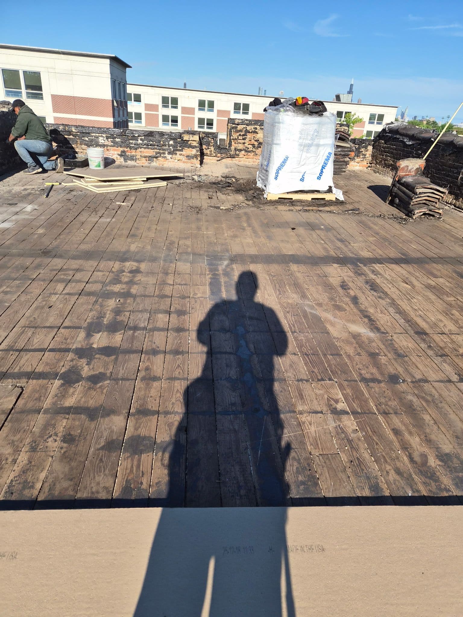Gallery photos for Chicago Flat Roof Tear-Off and GAF Modified Replacement: Image #1