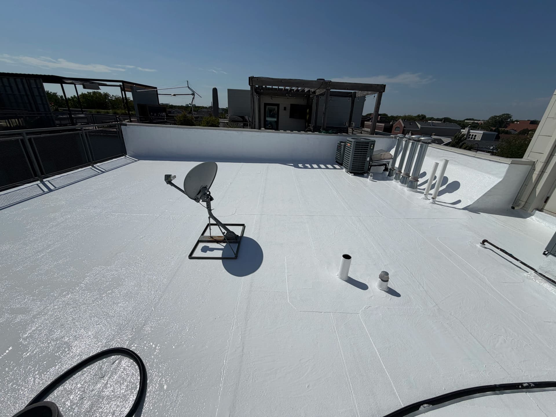 Gallery photos for Chicago Flat Roof Repair and Silicone Coating Restoration: Image #3