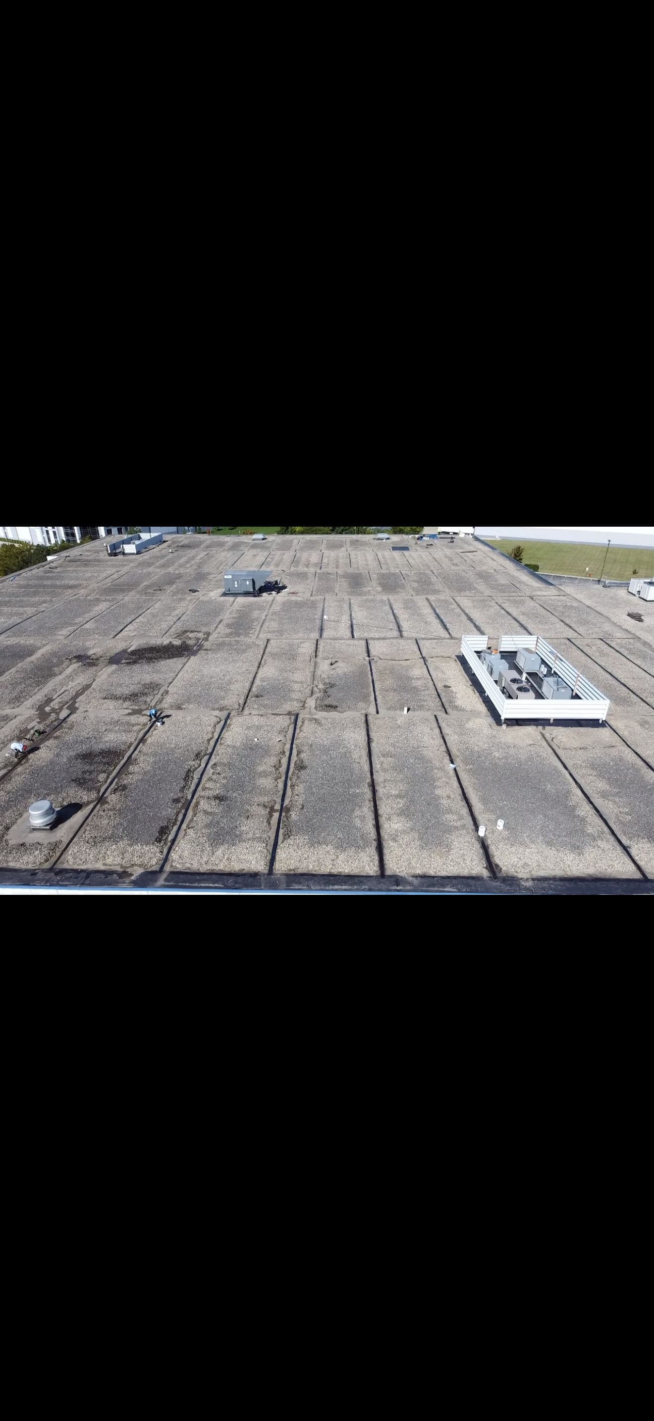 Gallery photos for Complete EPDM Roof Repair for Commercial Space: Image #2