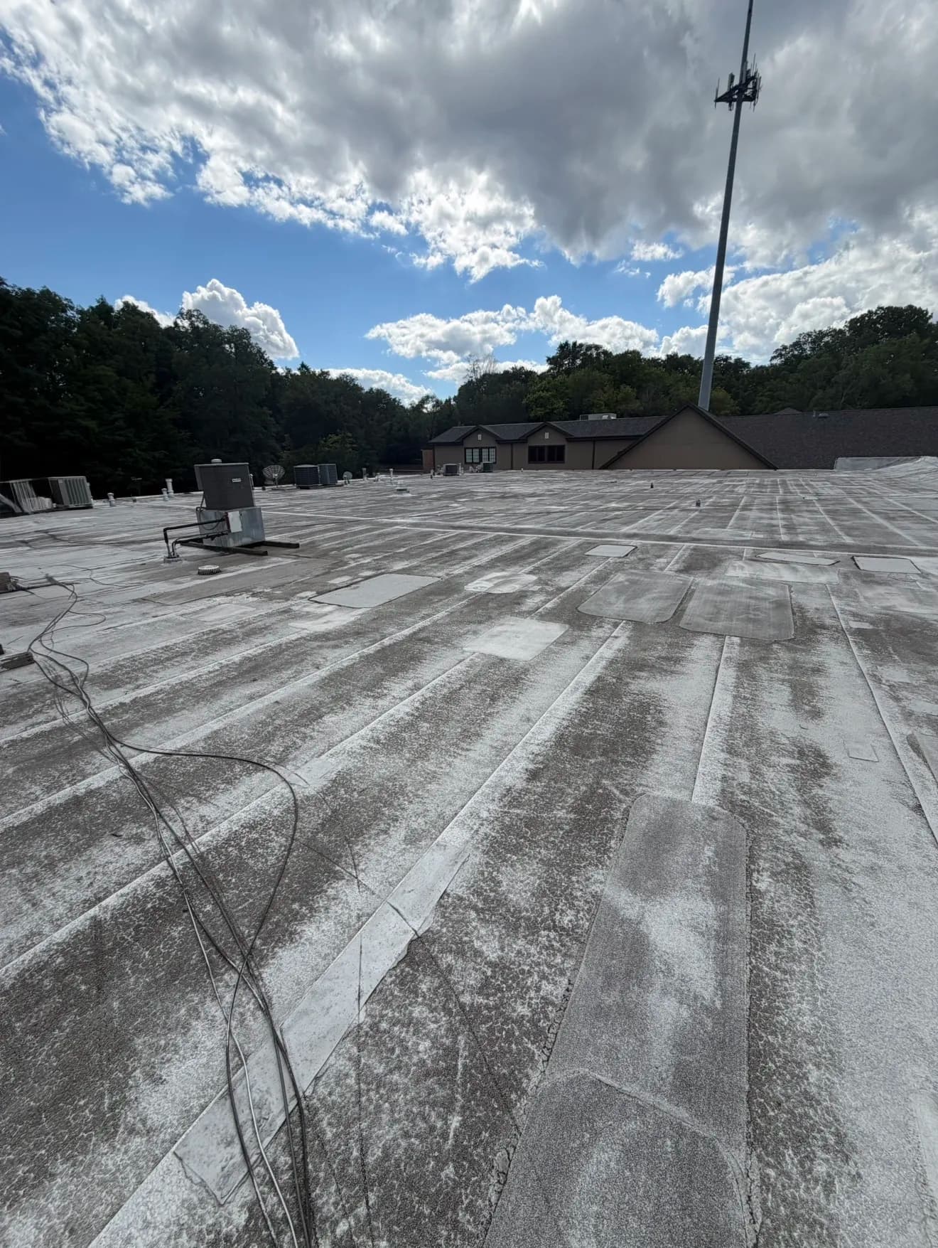 New Granulated Modified Bitumen Torch-Down Roof on 15,000 Sq. Ft. Commercial Building image
