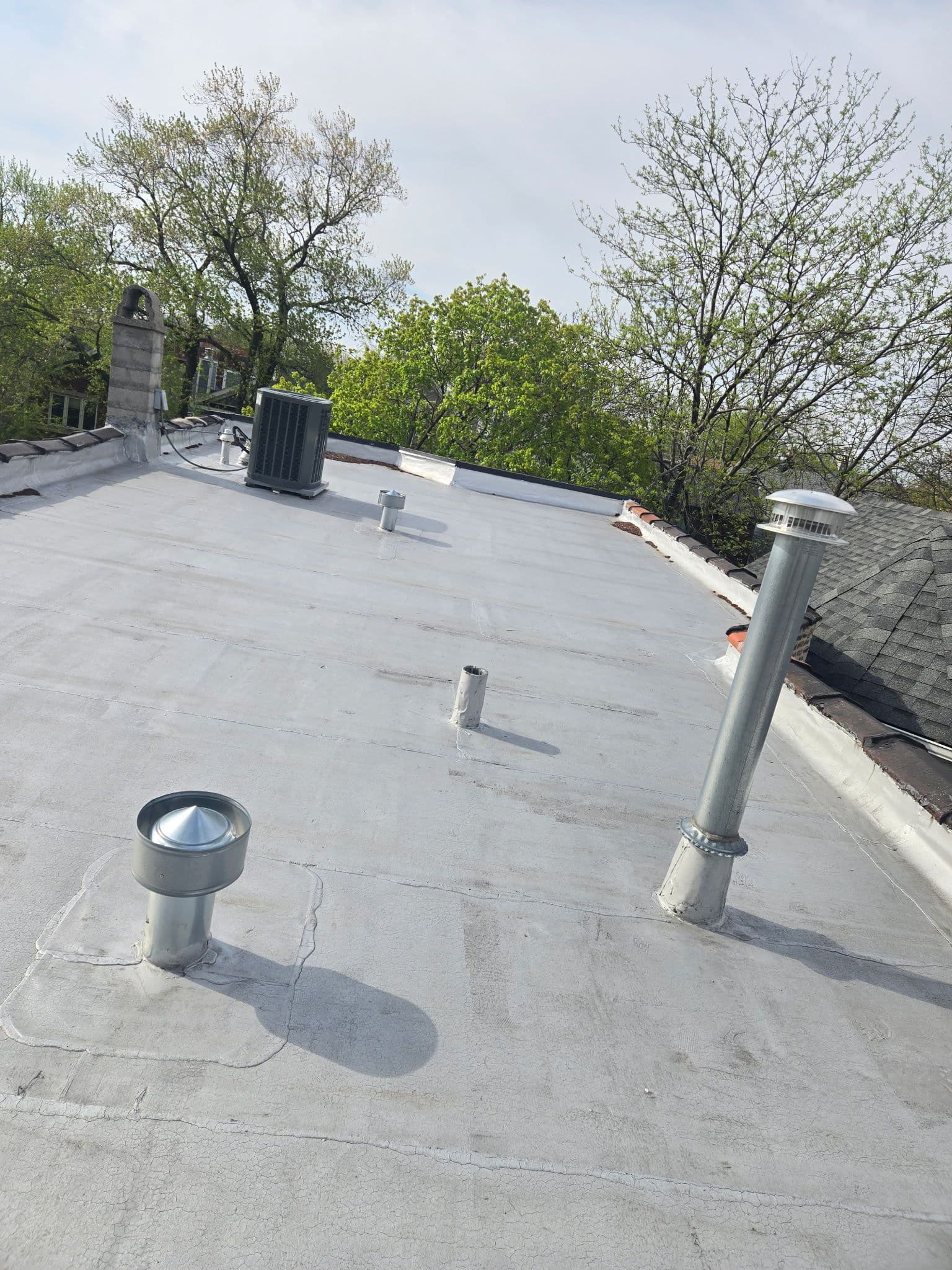 Flat Roof Repair and Aluminum Coating in Roscoe Village Chicago image
